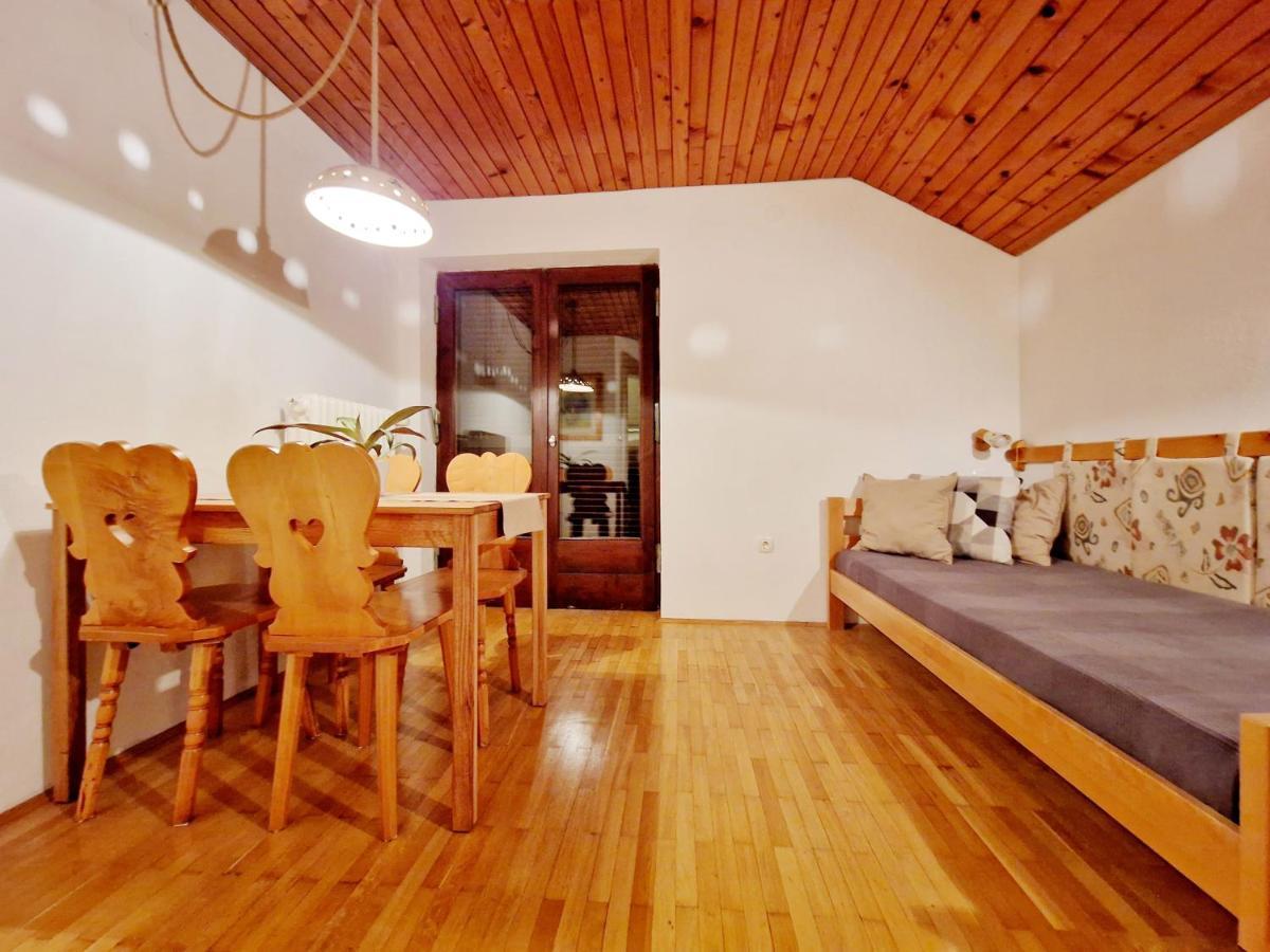 Guest House Vera Bled Ngoại thất bức ảnh
