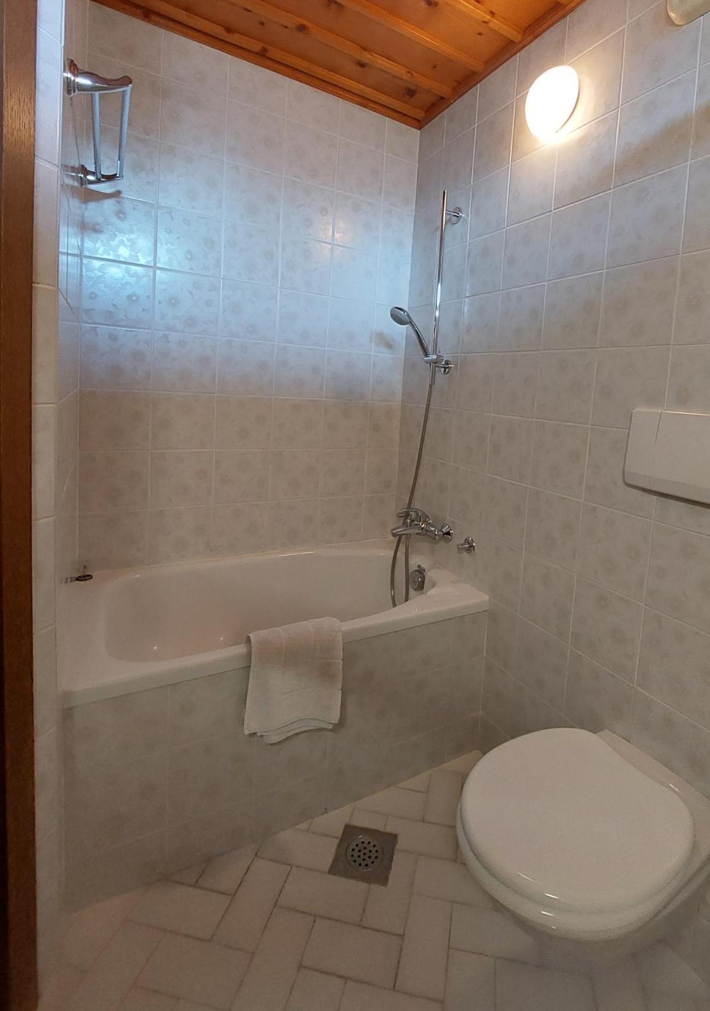 Guest House Vera Bled Phòng bức ảnh